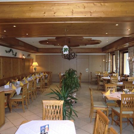 Hotel Schlossgarten Gladenbach Esterno foto